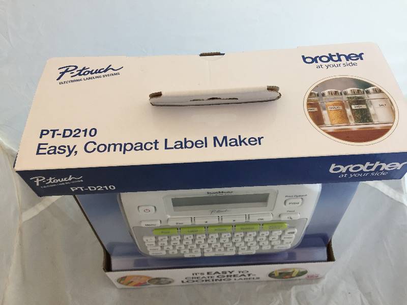lot 159 image: New Brother Label Maker