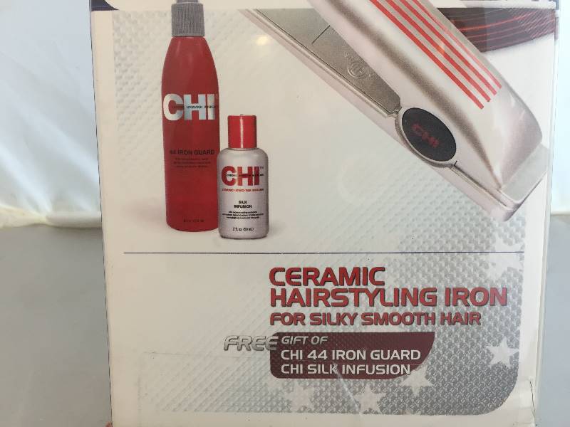 lot 164 image: CHI Ceramic Hairstyling Iron
