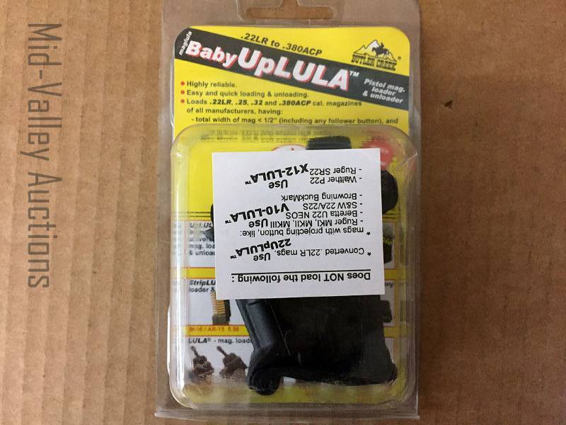 lot 489 image: Baby UpLula Pistol Magazine Loader & Unloader