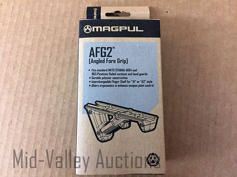 lot 499 image: Magpul AFG2 Angled Fore Grip