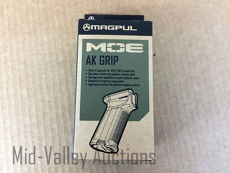 lot 500 image: Magpul Moe AK Grip