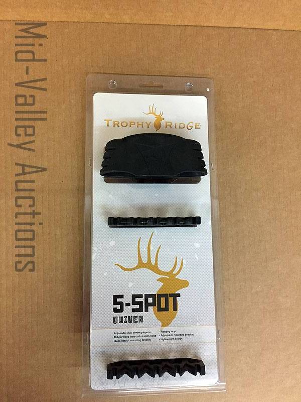 lot 354 image: Trophy Ridge 5-Spot Quiver