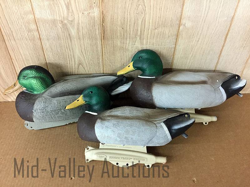 lot 380 image: Duck Decoys - 3