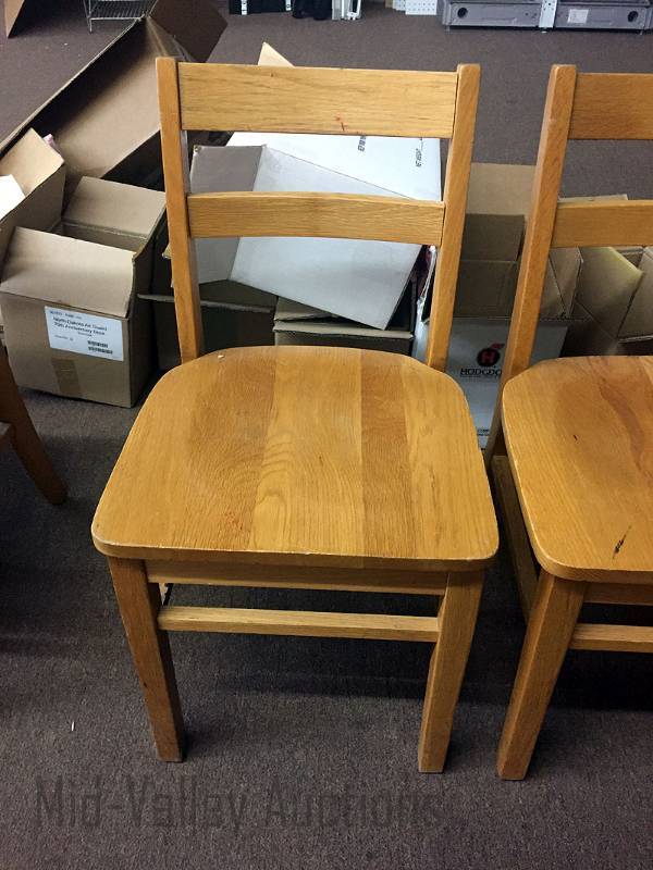 lot 524 image: 2 - Solid Wood Chairs