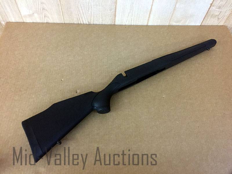 lot 390 image: Weatherby Vangard LA Stock