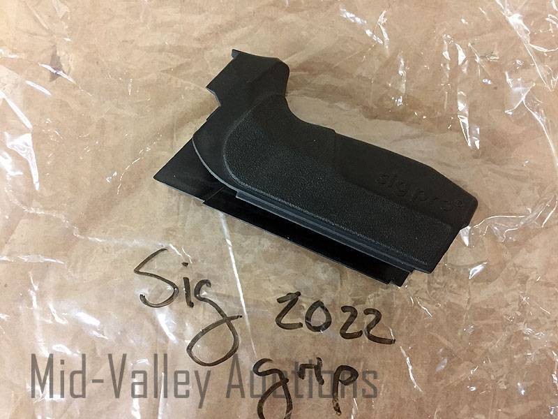 lot 554 image: Sig 2022 Grip