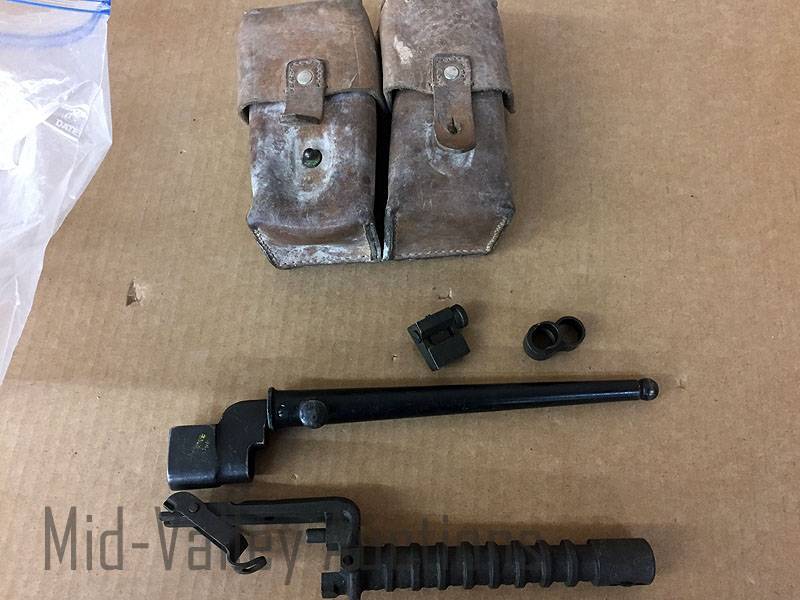 lot 557 image: SKS Parts