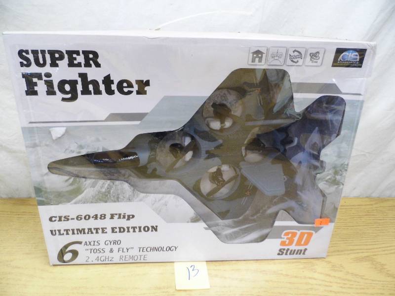 lot 13 image: Store Return - Super Fighter