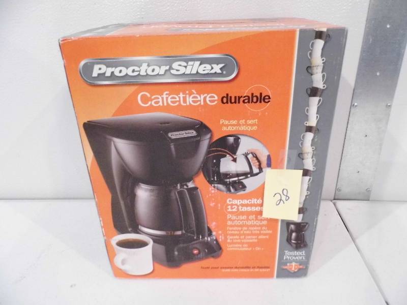 lot 28 image: Proctor Silex Coffee Maker