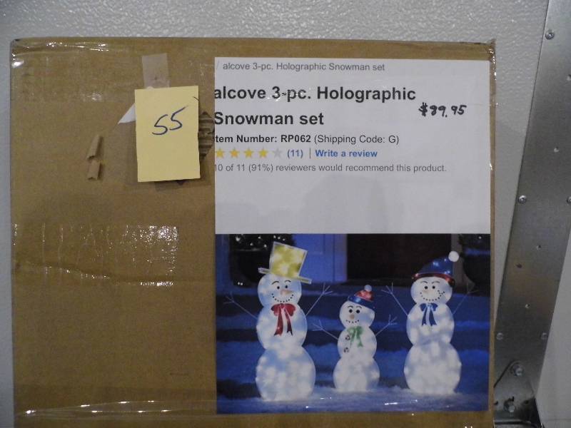 lot 55 image: Holograpic Snowman Set