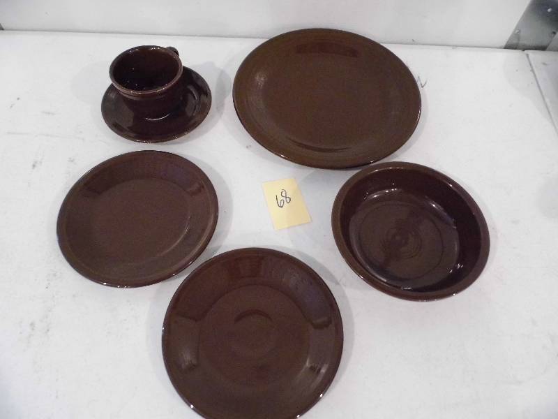lot 68 image: Assorted Fiesta Dishes