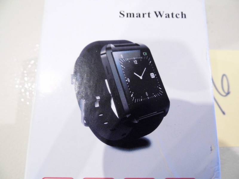 lot 76 image: Smart Watch