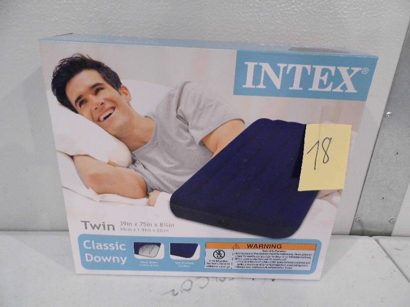 lot 78 image: Intex Twin Inflatable Bed