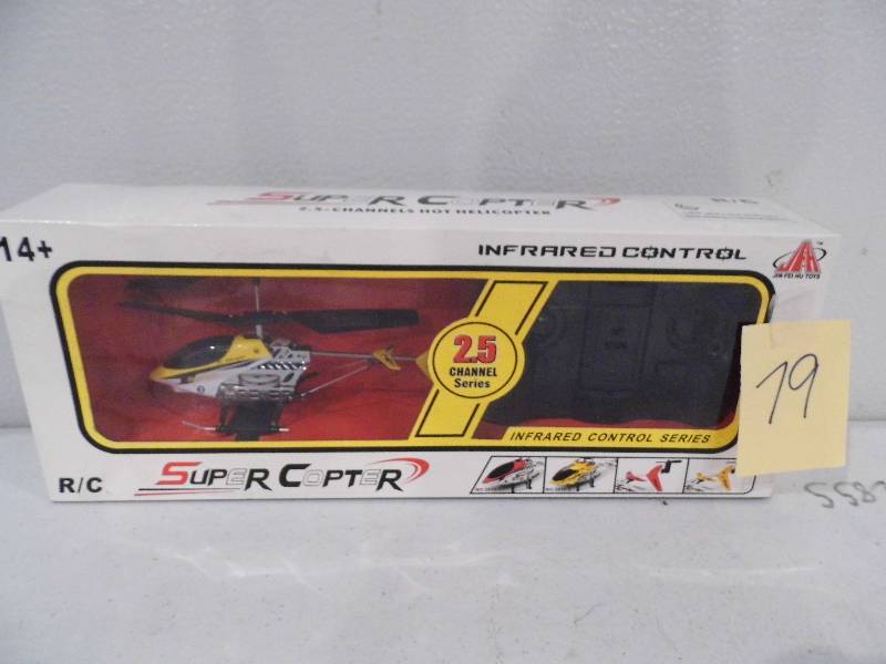 lot 79 image: RC Super Copter