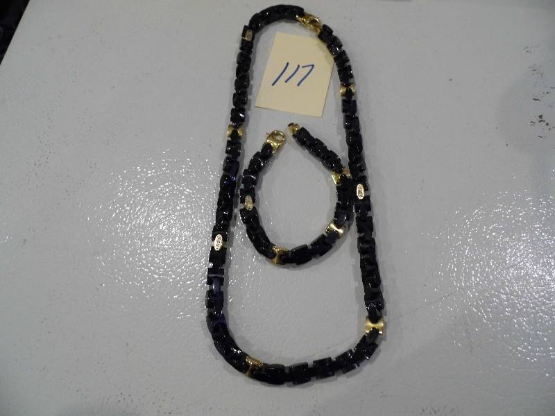 lot 117 image: New Mens Necklace - Bracelet