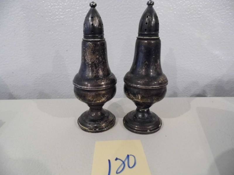 lot 120 image: .925 Silver Salt  Pepper Shakers