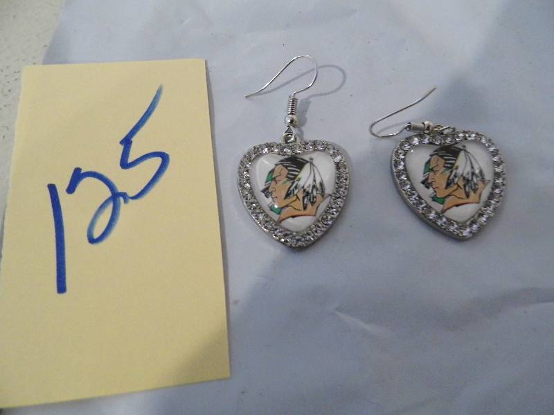 lot 125 image: Fighting Sioux Earrings