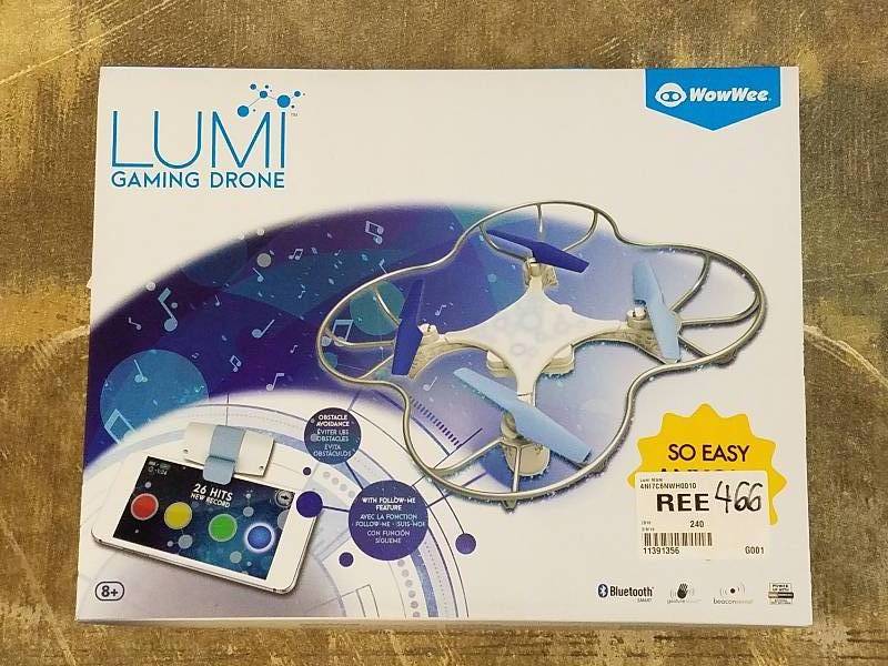 lot 466 image: Wow Wee Lumi Drone
