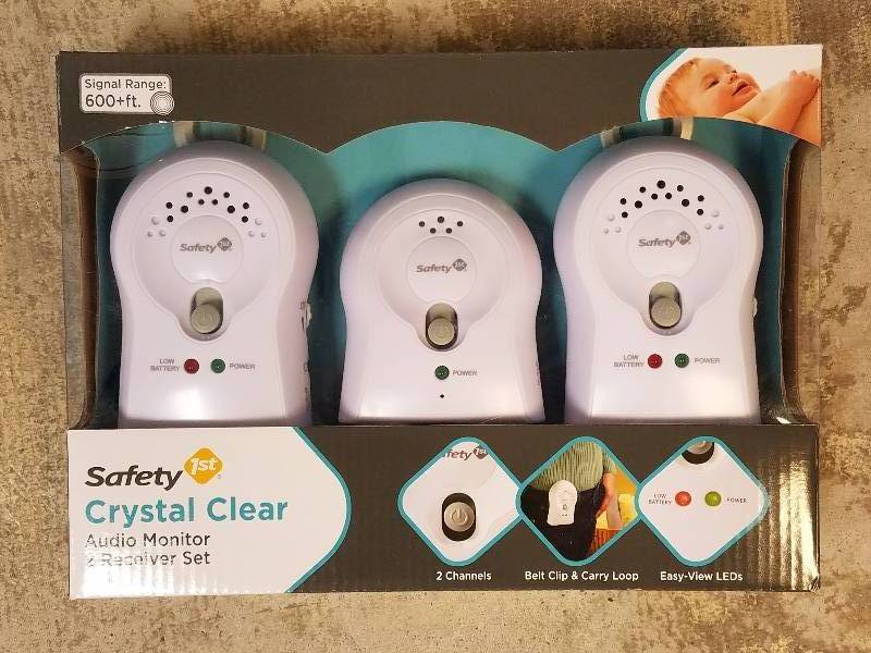 lot 476 image: Safety 1st Crystal Clear 3-Pc. Audio Baby Monitor