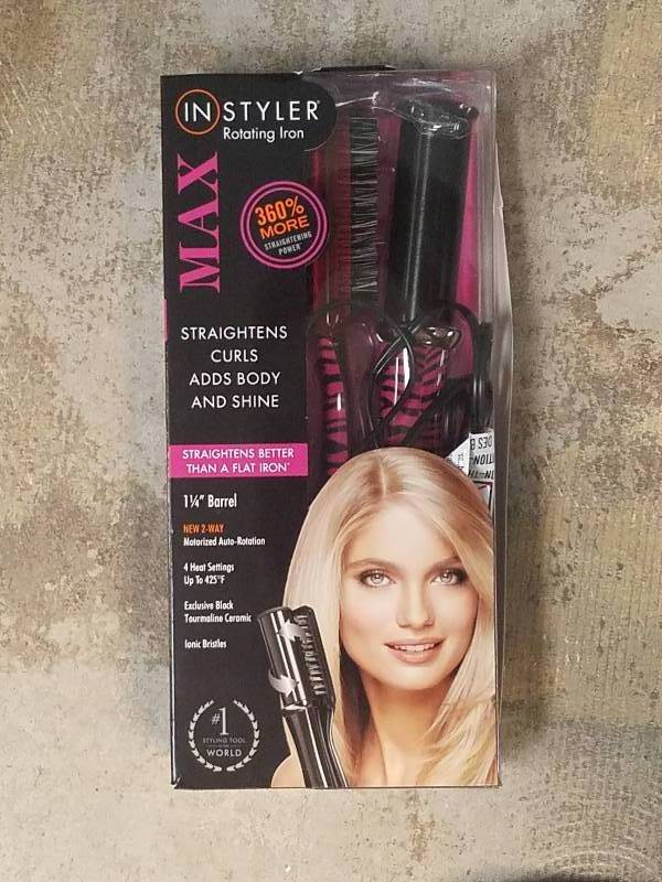 lot 536 image: Instyler Max Rotating Iron - Zebra Pink