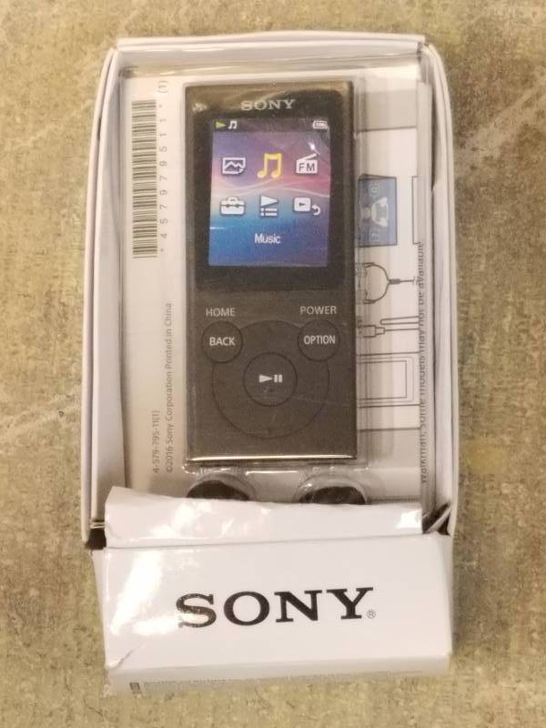 lot 596 image: Sony Walkman 16GB Audio Player Black