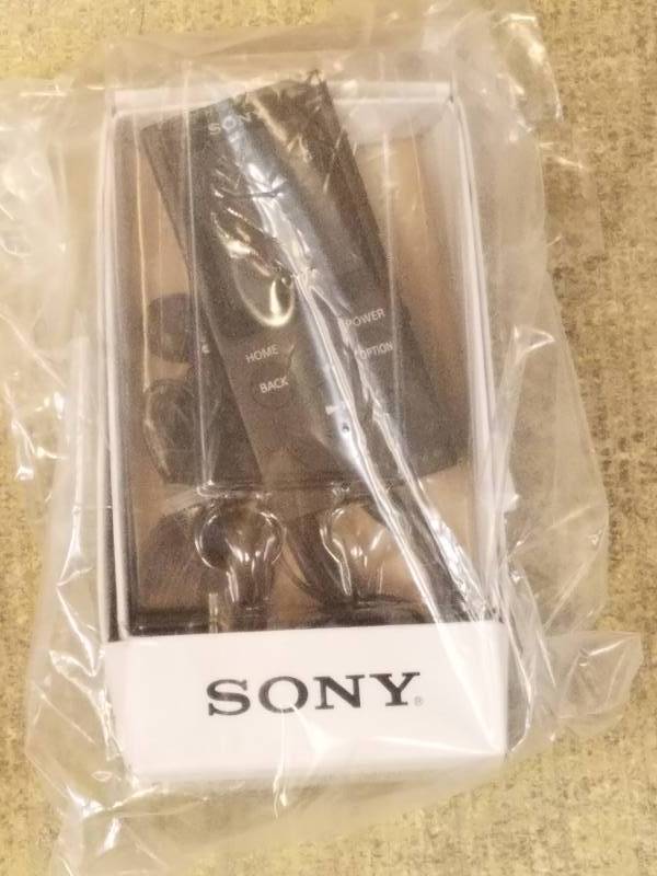 lot 597 image: Sony Walkman 4GB Audio Player - NWE393B