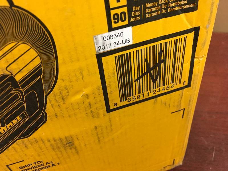 Dewalt 1820V MAX 2 Gal CordedCordless WetDry Vacuum- Tool Only open box in like new condition