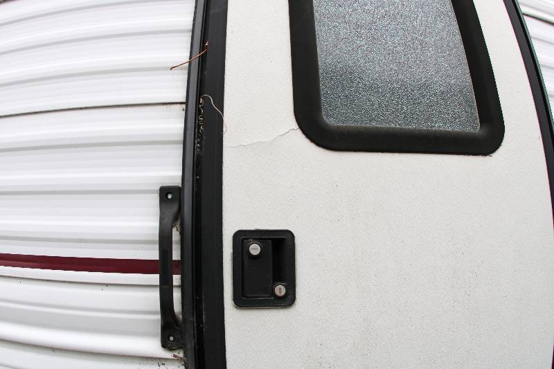 lot 0001 image: 2002 Forest River Salem 38FKDS Destination Trailer