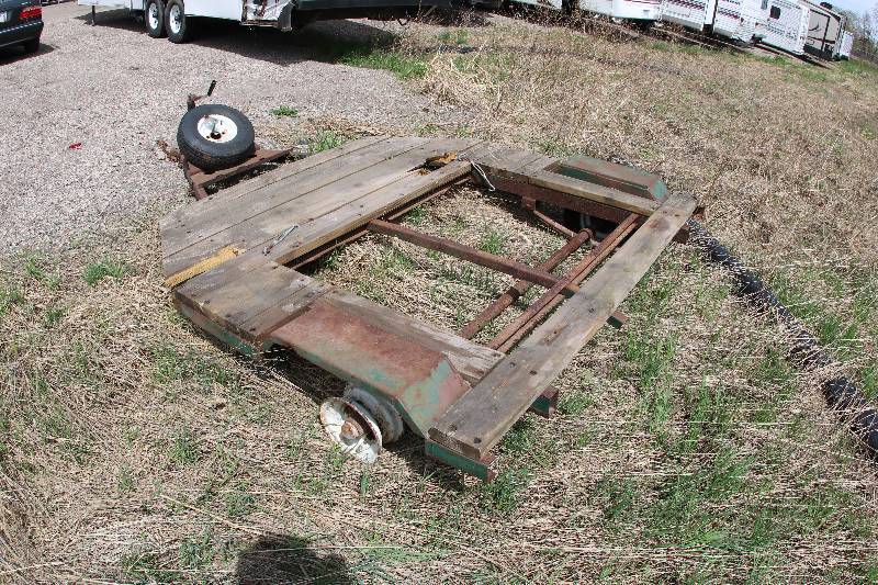 lot 0010 image: Homebuilt Trailer - Fix Or Parts