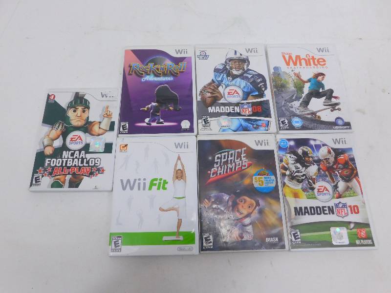 lot 9 image: Wii Games