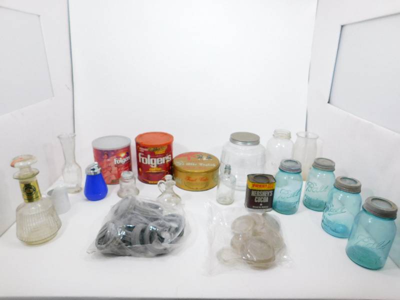 lot 27 image: Miscellaneous Items