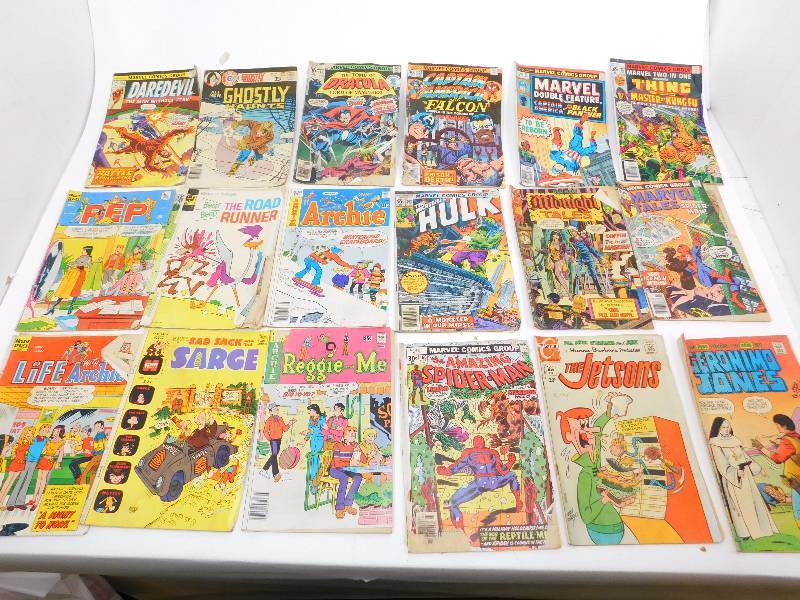 lot 33 image: Vintage Comic Books