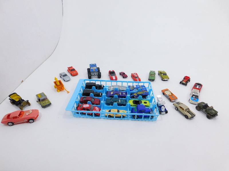 lot 47 image: Hot Wheels