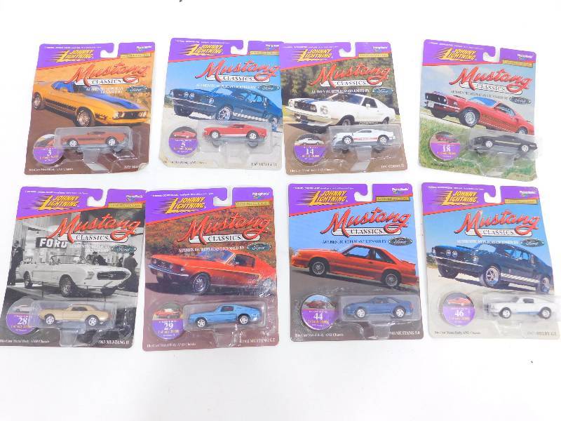 lot 55 image: Mustang Collectable  Cars