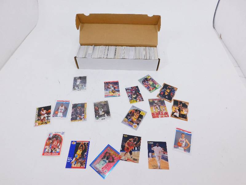 lot 103 image: Basketball Cards