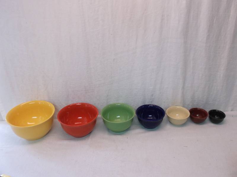 Nesting Bowls