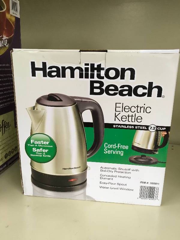 HAMILTON BEACH KETTLE, RETAIL $19.99