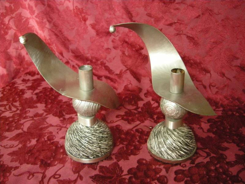 lot 18 image: Mid-Century Retro-Deco Candlesticks