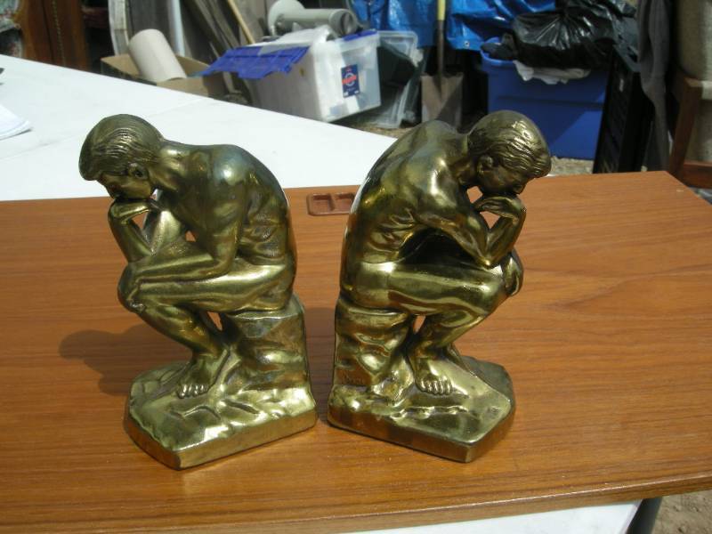 lot 29 image: Vintage BronzeBrass Thinker Bookends