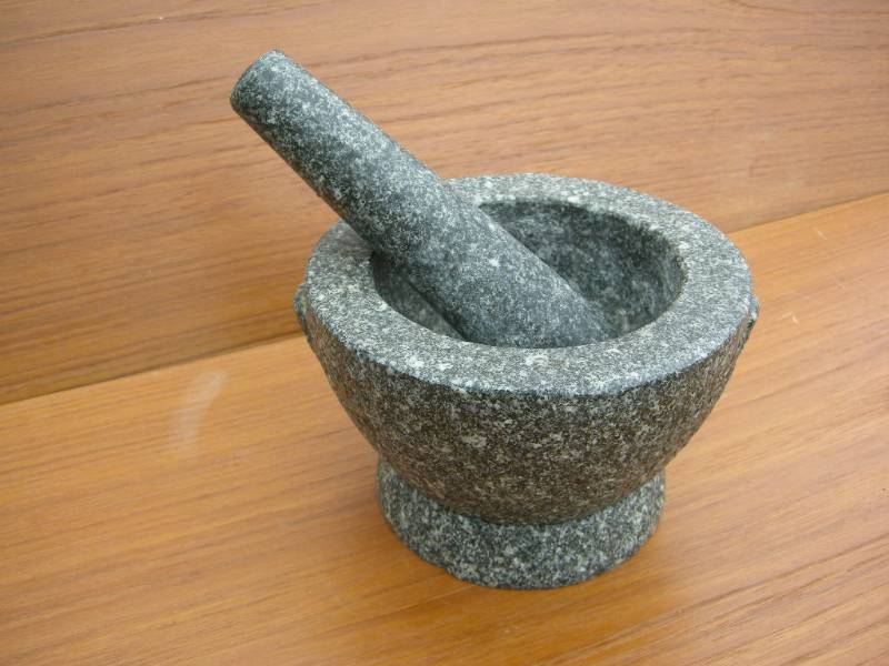 lot 68 image: Large Granite Morter and Pestle