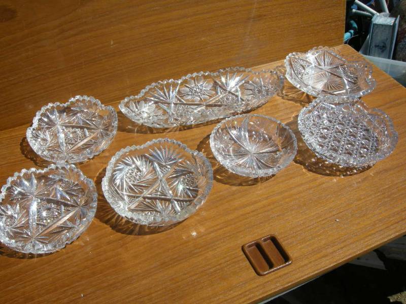 lot 116 image: Crystal Leaded Glass Dishes