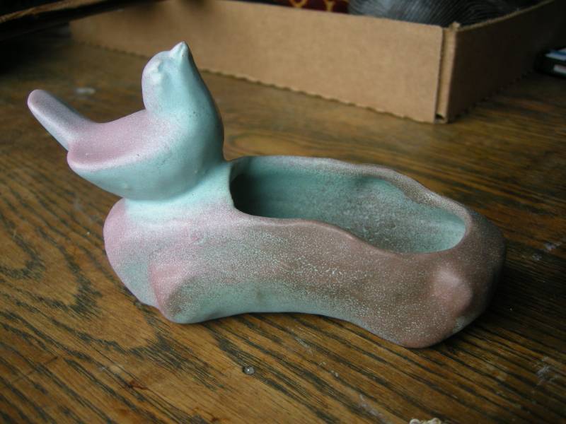 lot 10 image: Vintage Rosemead North Dakota Pottery Bird