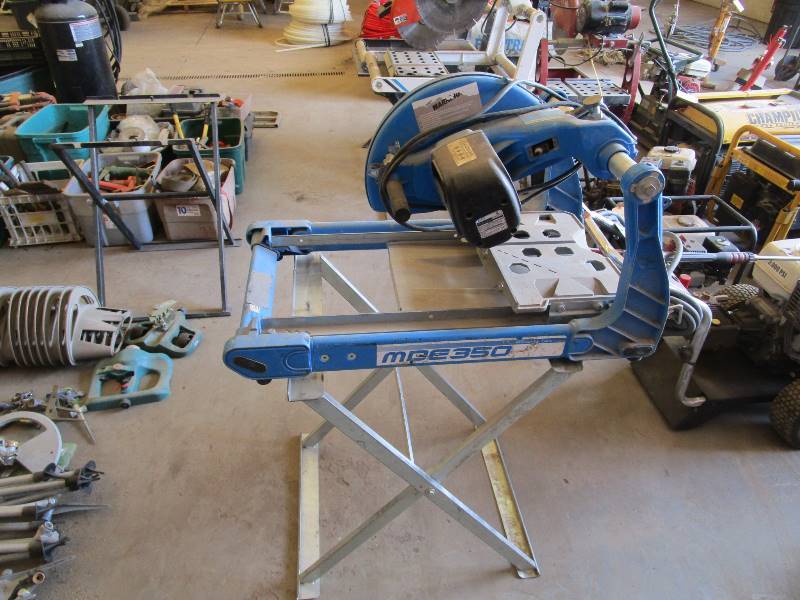 lot 29 image: Diamond Vantage Masonry Saw