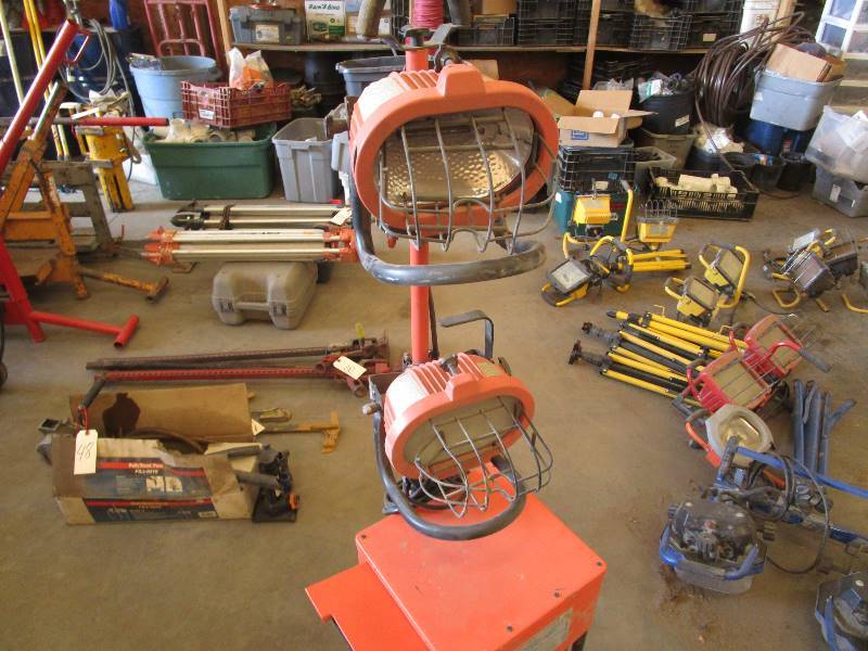 lot 49 image: Halogen Light StandWorkstation