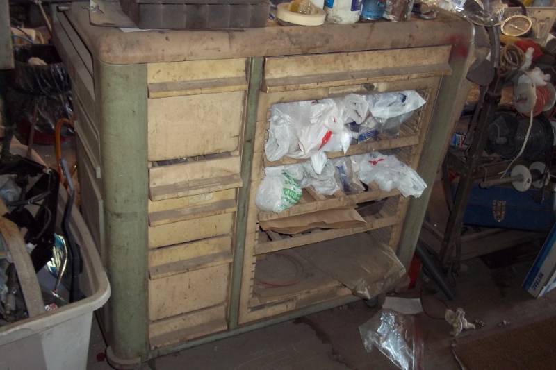 lot 61 image: Rolling Tool Cart