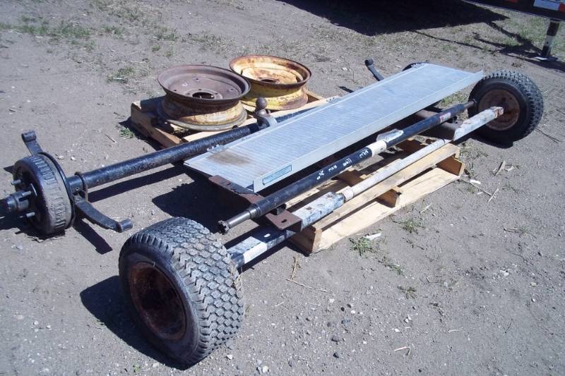 lot 68 image: Axles