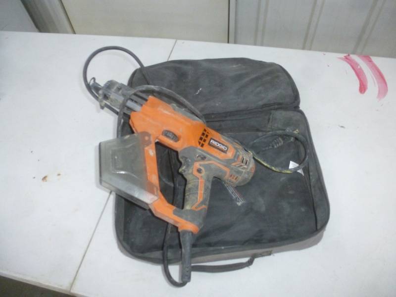 lot 42 image: Ridgid Nail Gun