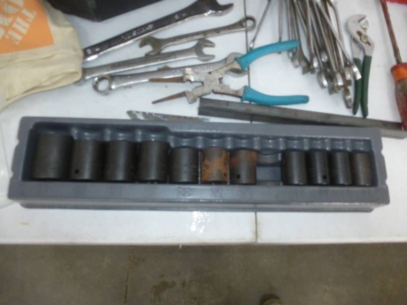 lot 59 image: Impact Sockets & Tools
