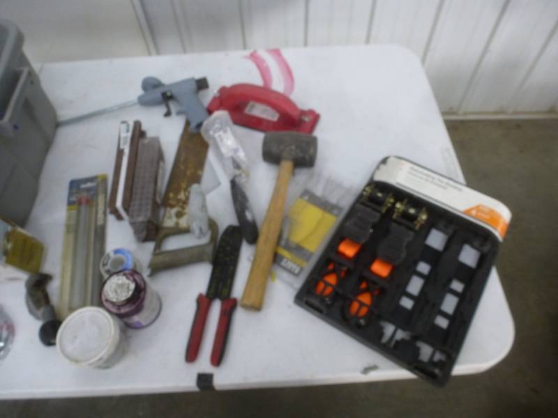 lot 67 image: Gray Tote Bath Light, Load Straps, Snips, Rubber Malot
