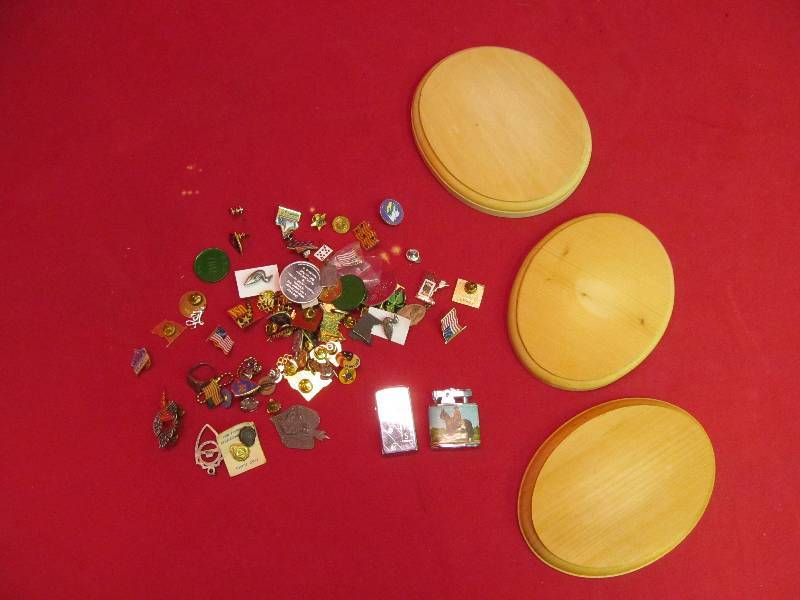 lot 6 image: vintage lighters, pins, wood plaques